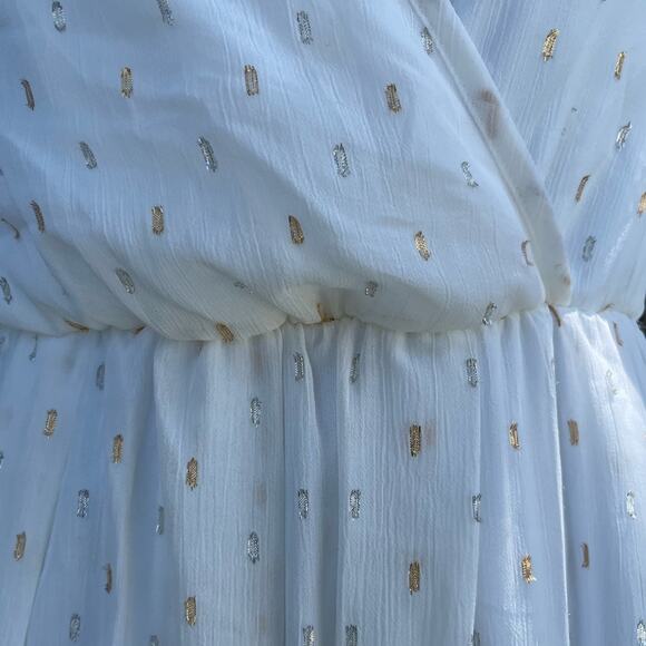 Bump Biddy White tie waist maxi metallic detail dress - Picture 3 of 8